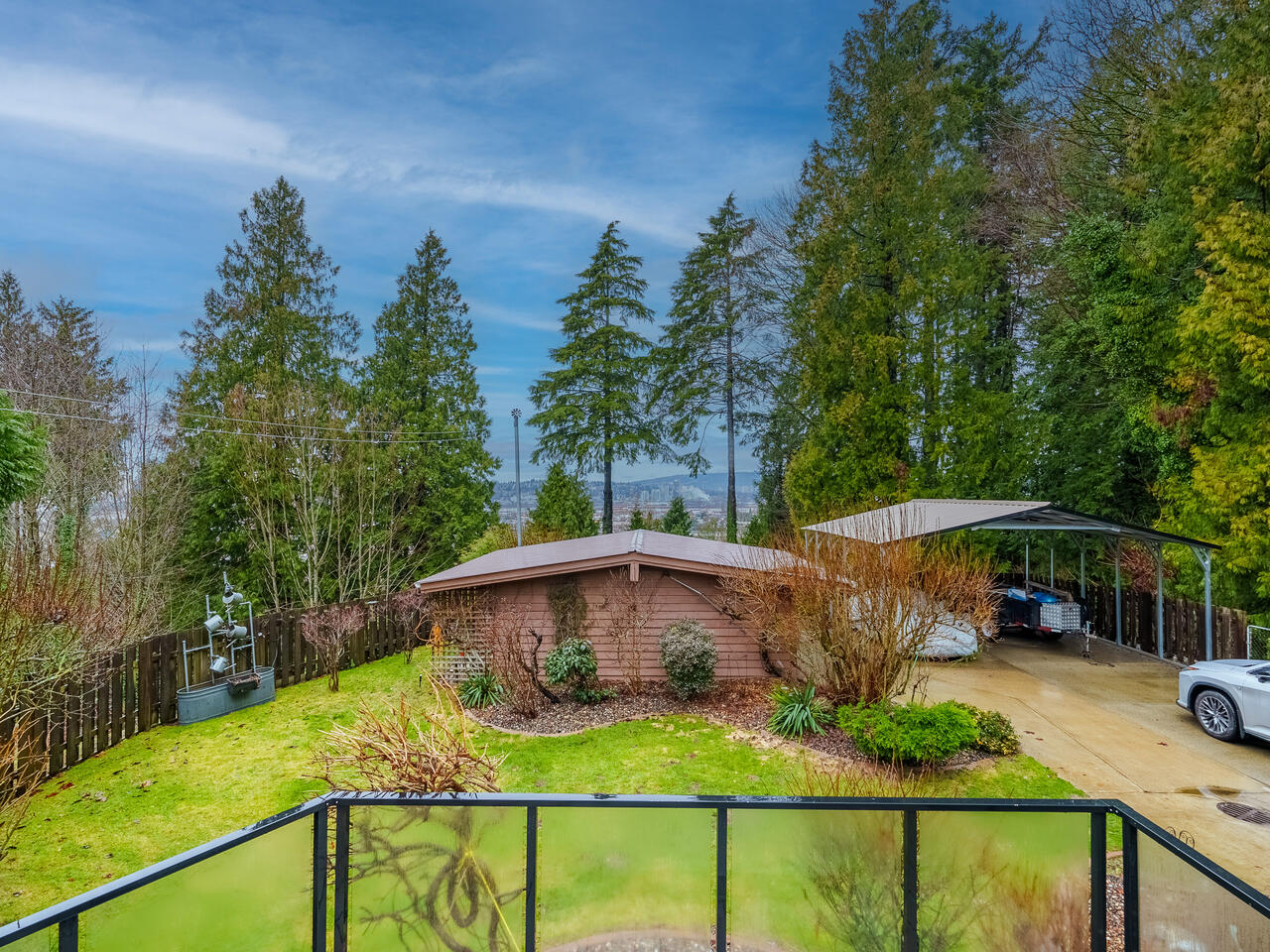 12717 107A Avenue, Surrey 15