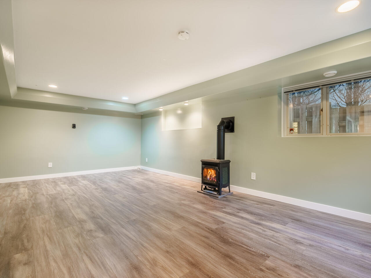12717 107A Avenue, Surrey 22