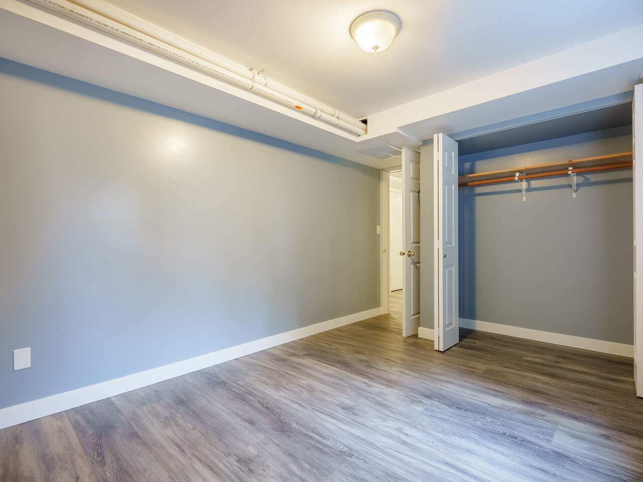 12717 107A Avenue, Surrey 27