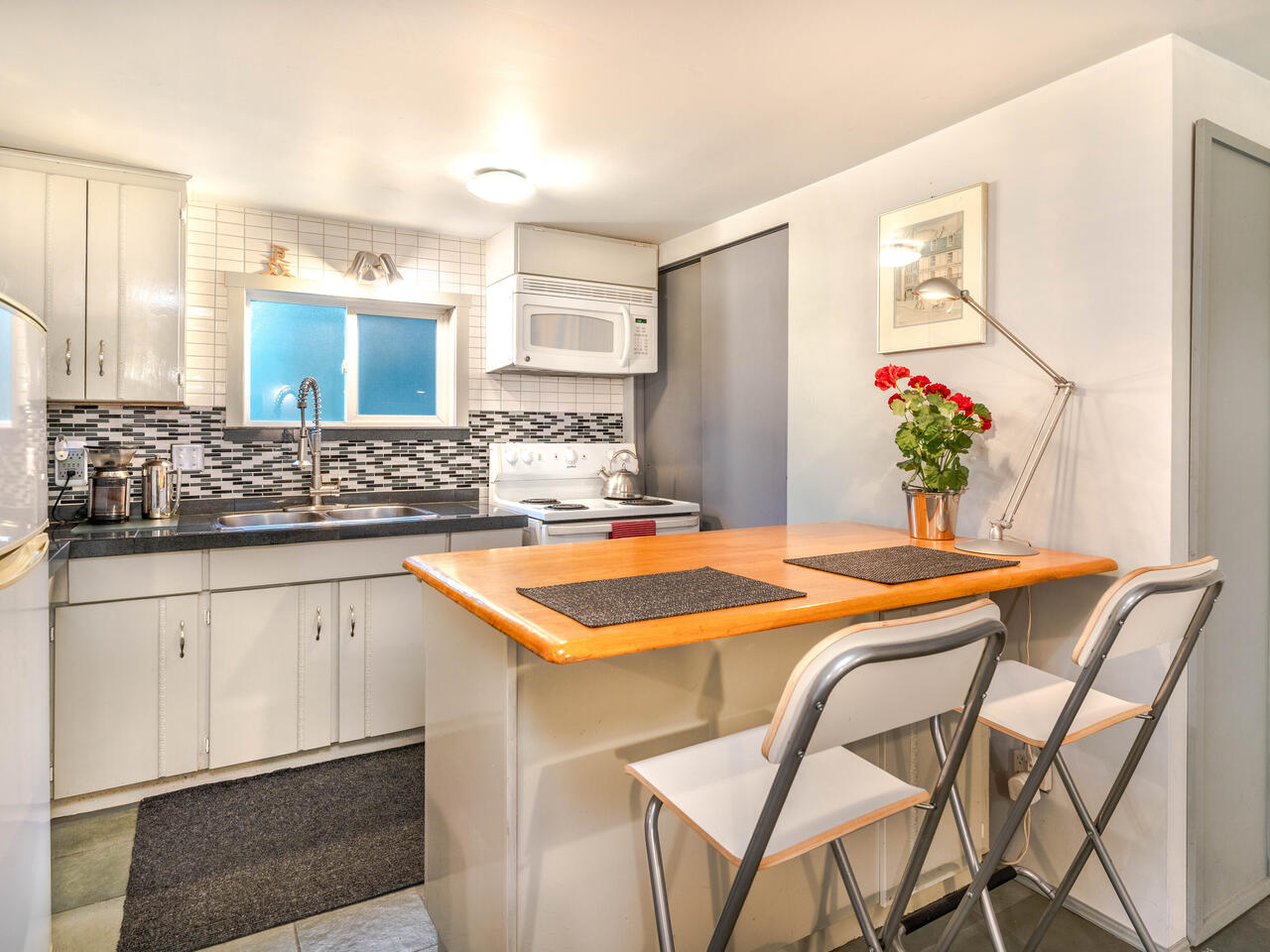2334 Trapp Road, New Westminster 14