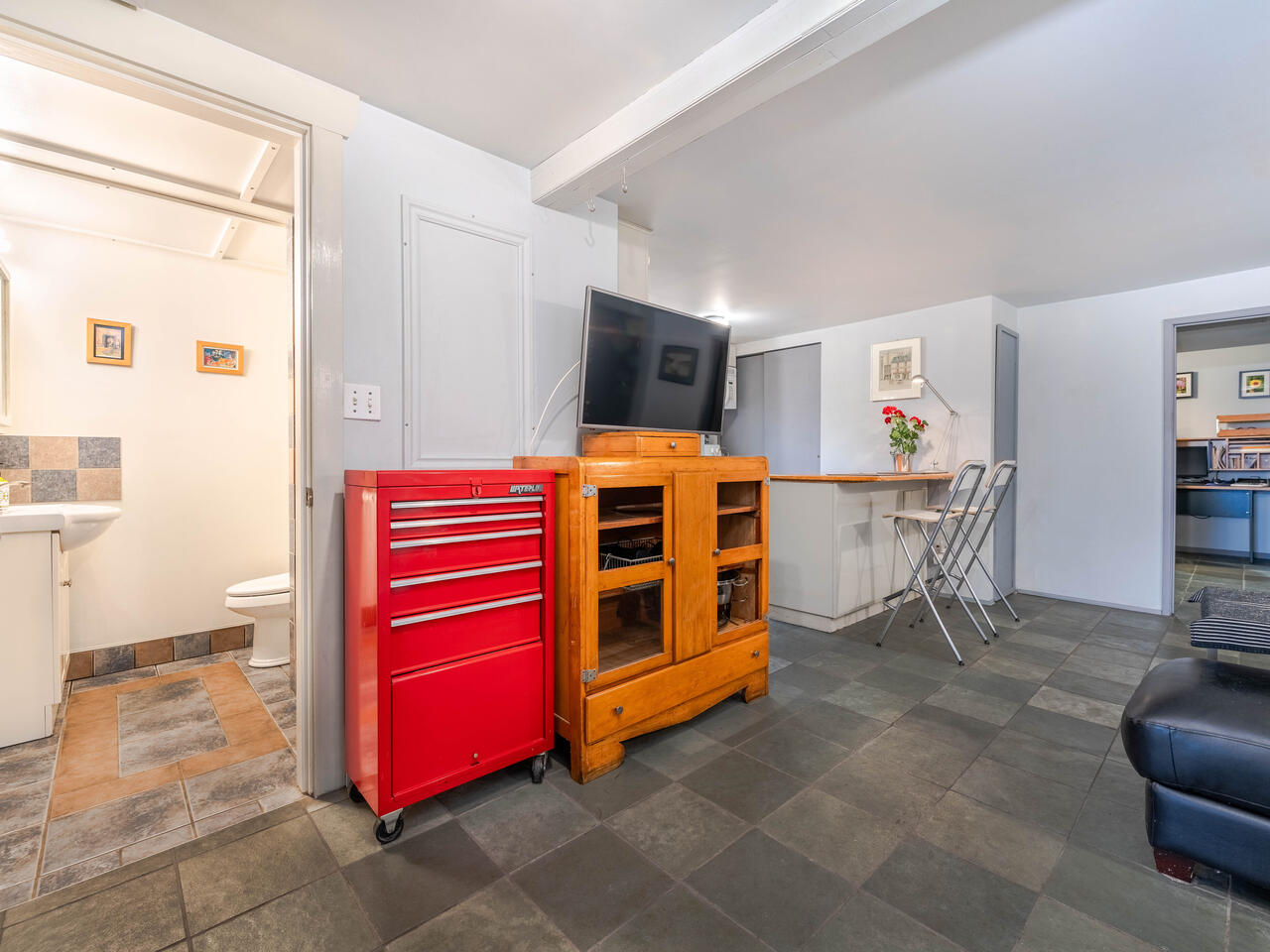 2334 Trapp Road, New Westminster 16