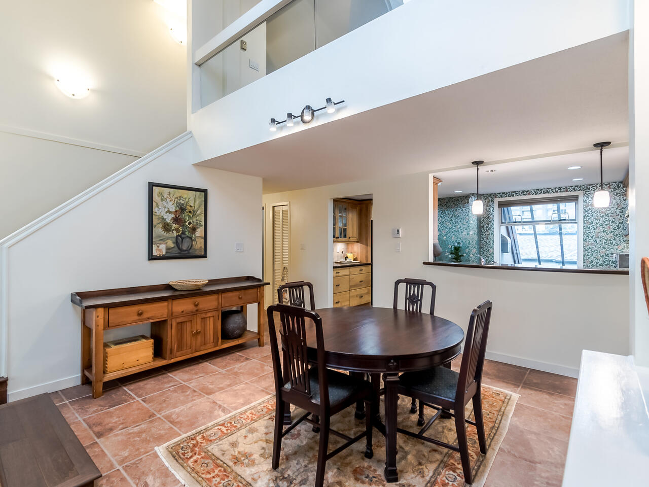 412 5 K DE K Court, New Westminster 19
