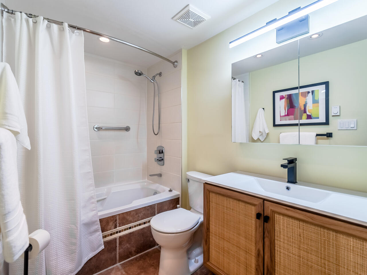 412 5 K DE K Court, New Westminster 29