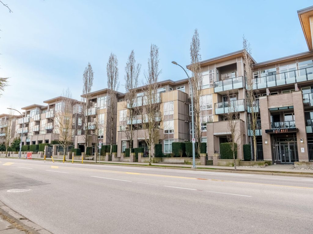 220 55 EIGHTH AVENUE, NEW WESTMINSTER