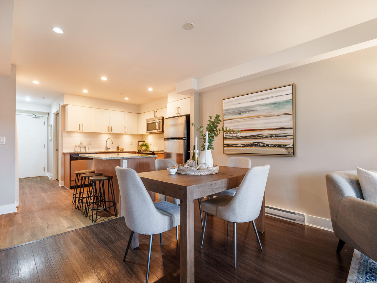 220 55 EIGHTH AVENUE, NEW WESTMINSTER 10