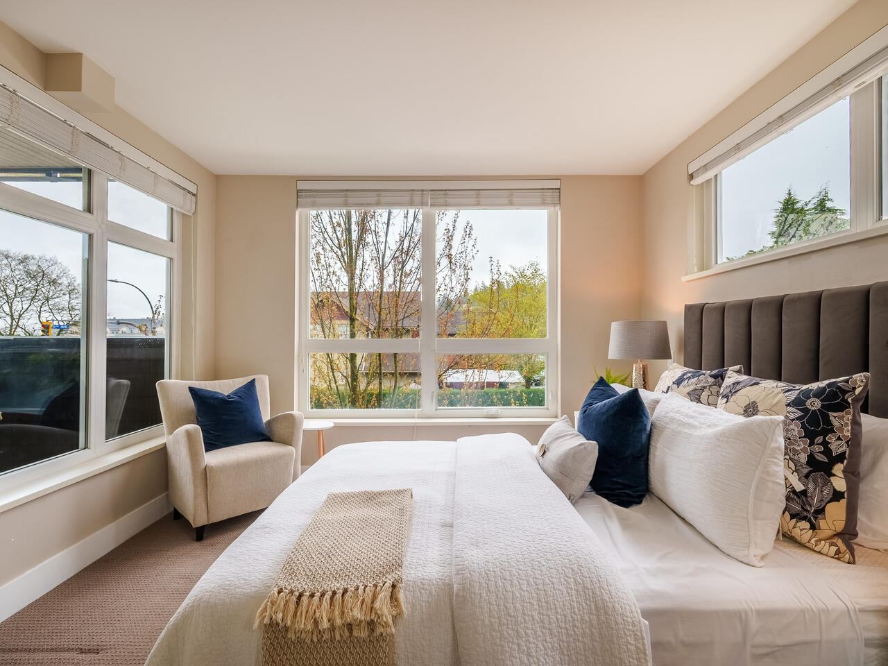 220 55 EIGHTH AVENUE, NEW WESTMINSTER 20