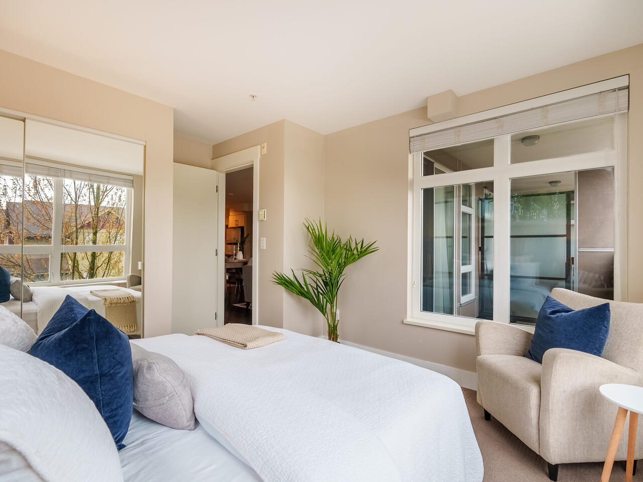 220 55 EIGHTH AVENUE, NEW WESTMINSTER 21