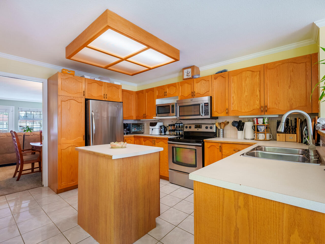 15-9168 Fleetwood Way, Surrey 12