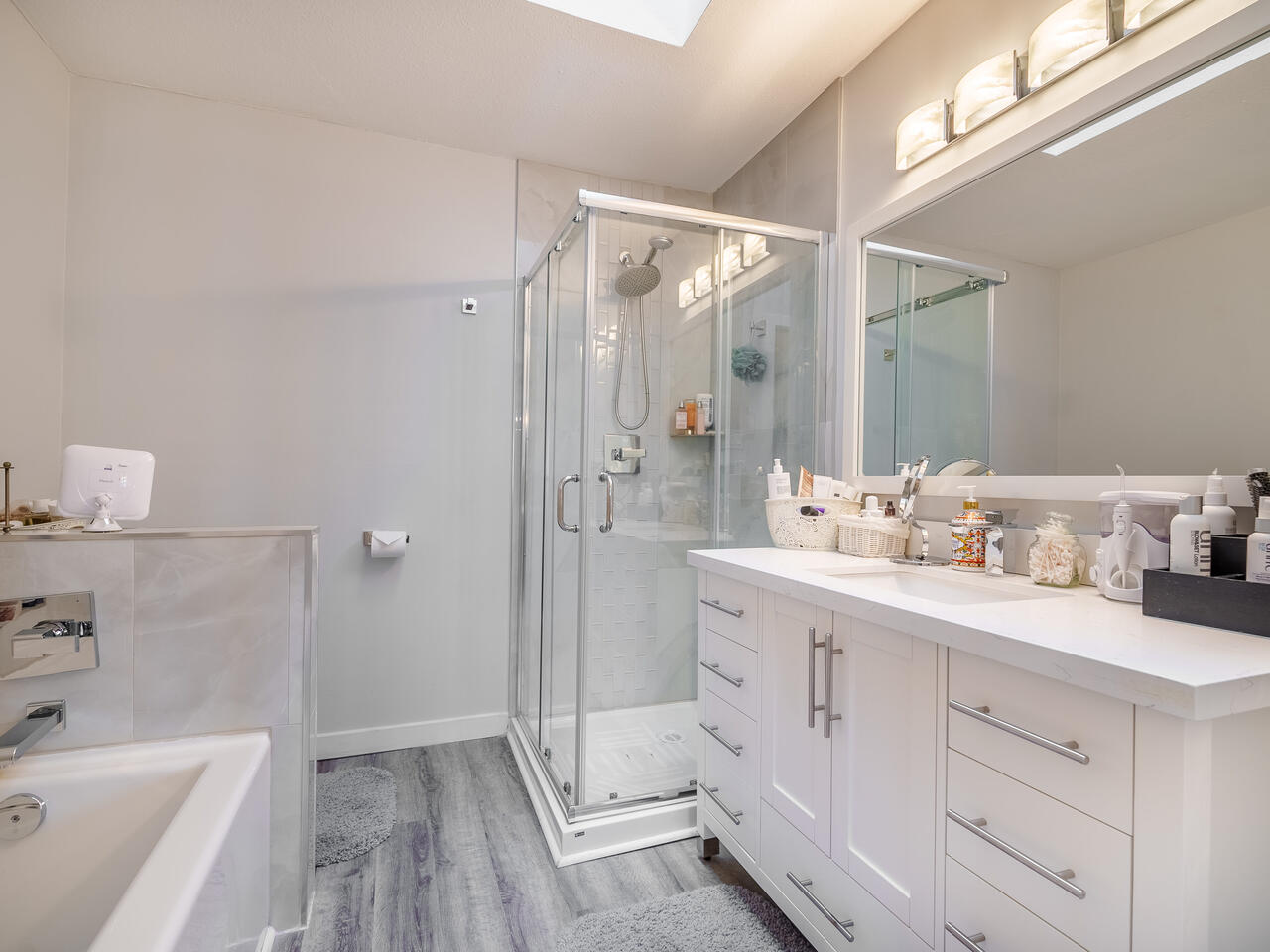 15-9168 Fleetwood Way, Surrey 20
