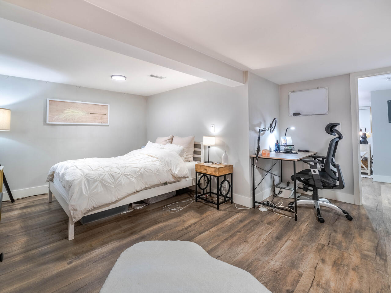 1703 Edinburgh Street, New Westminster 25