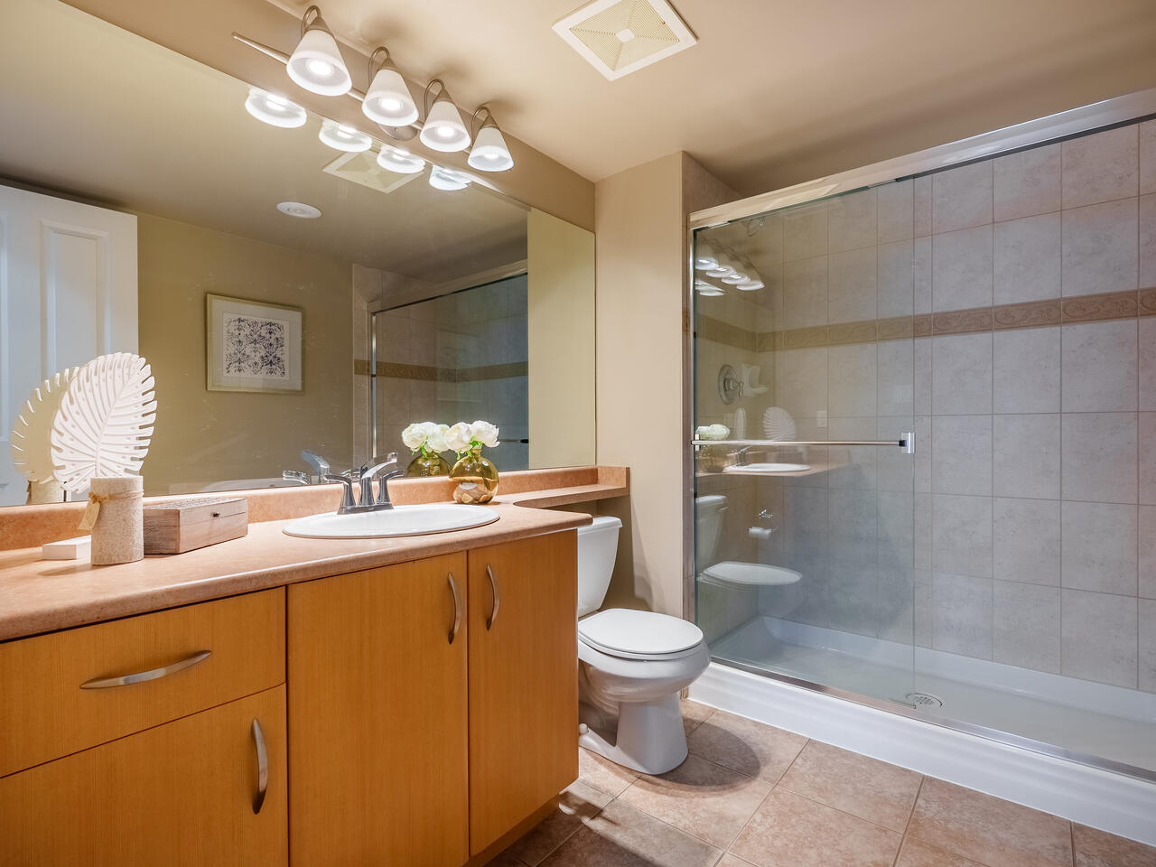 301-720 Hamilton Street, New Westminster 13