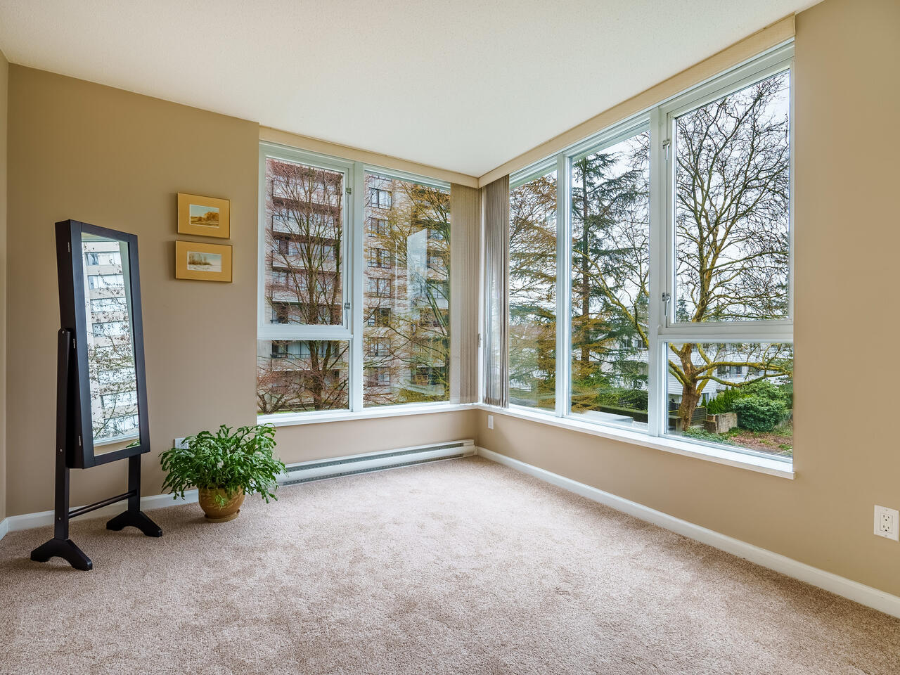 301-720 Hamilton Street, New Westminster 14