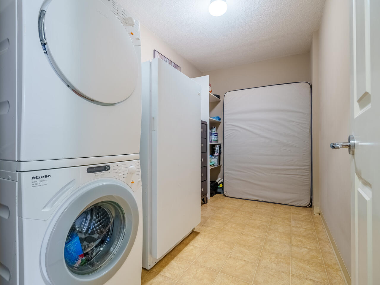 301-720 Hamilton Street, New Westminster 16