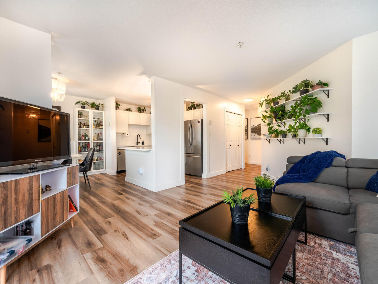 310-519 Twelfth Street, New Westminster 3