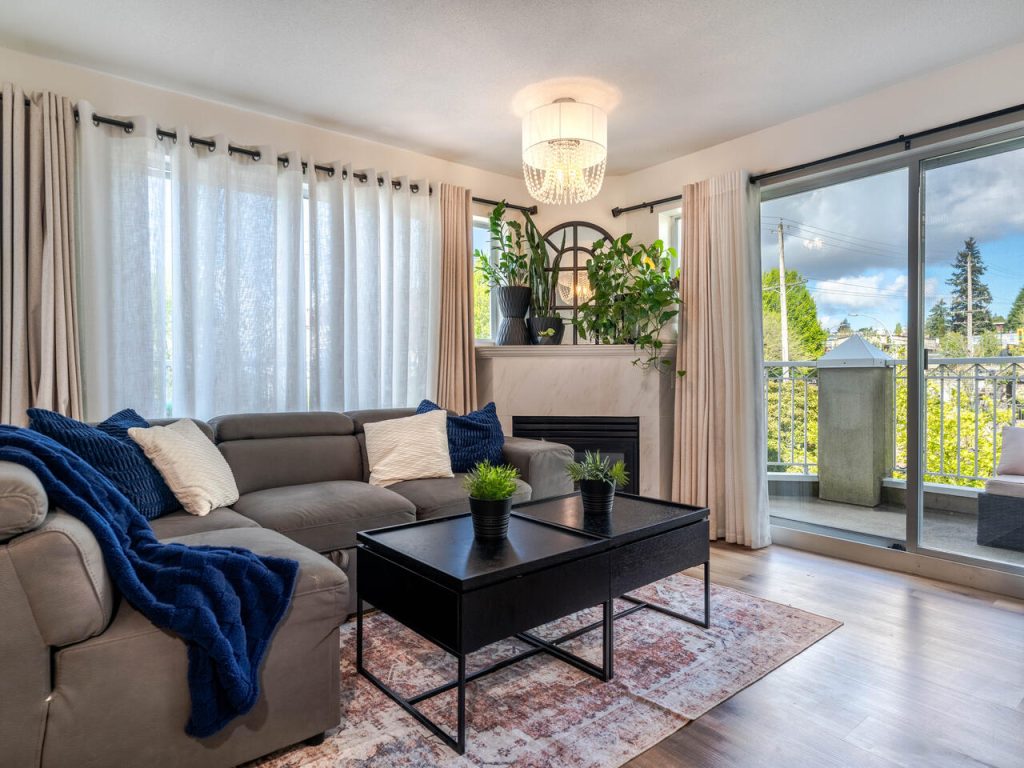 310-519 Twelfth Street, New Westminster