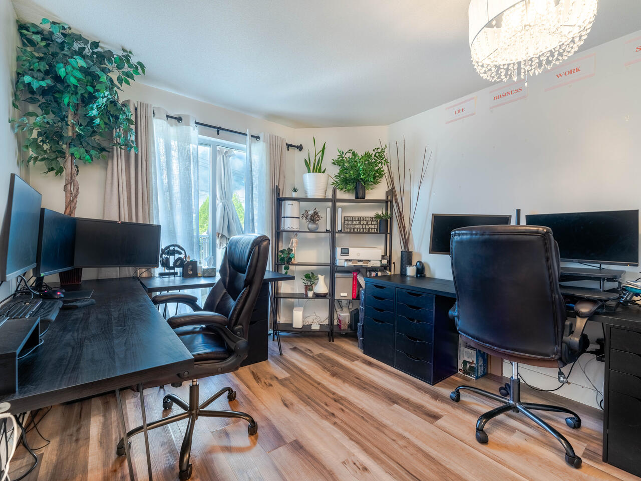 310-519 Twelfth Street, New Westminster 12