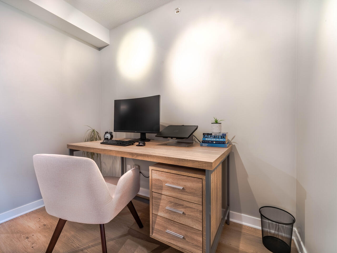 403-14 Begbie Street, New Westminster 6