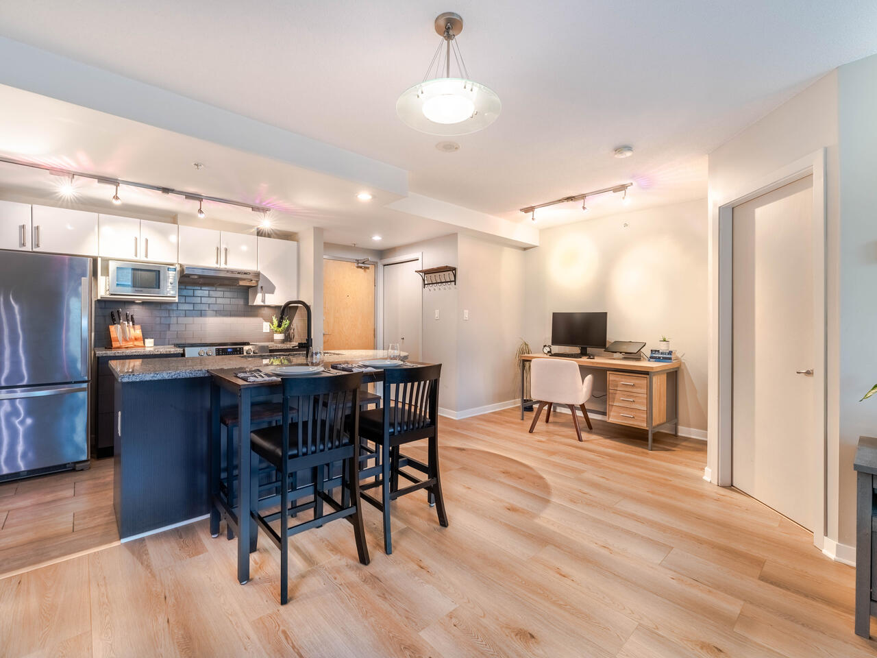 403-14 Begbie Street, New Westminster 7