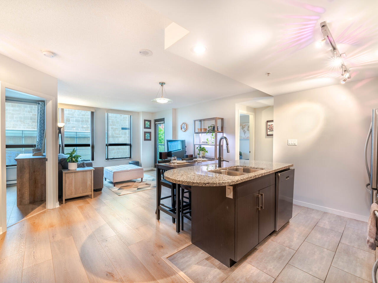 403-14 Begbie Street, New Westminster 8