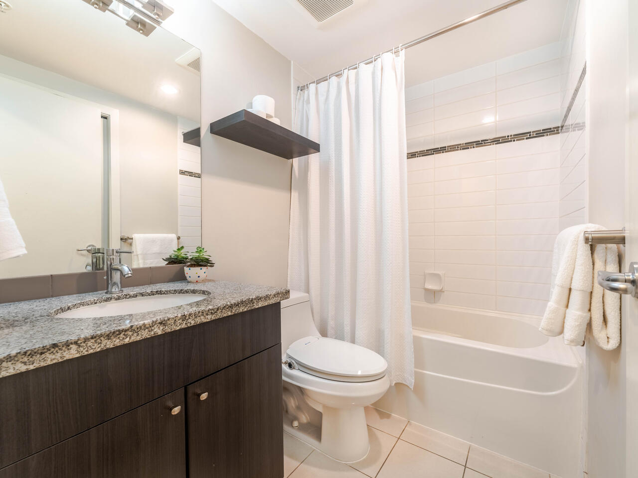 403-14 Begbie Street, New Westminster 19