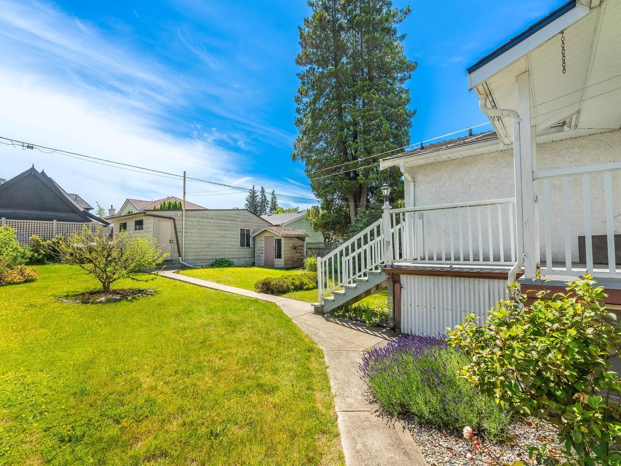 910 TENTH AVENUE, NEW WESTMINSTER 22