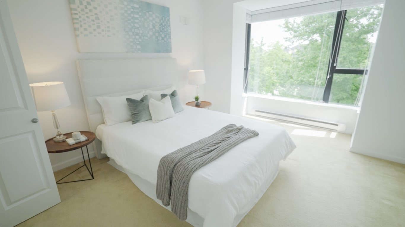 3 11 E ROYAL AVENUE, NEW WESTMINSTER 38