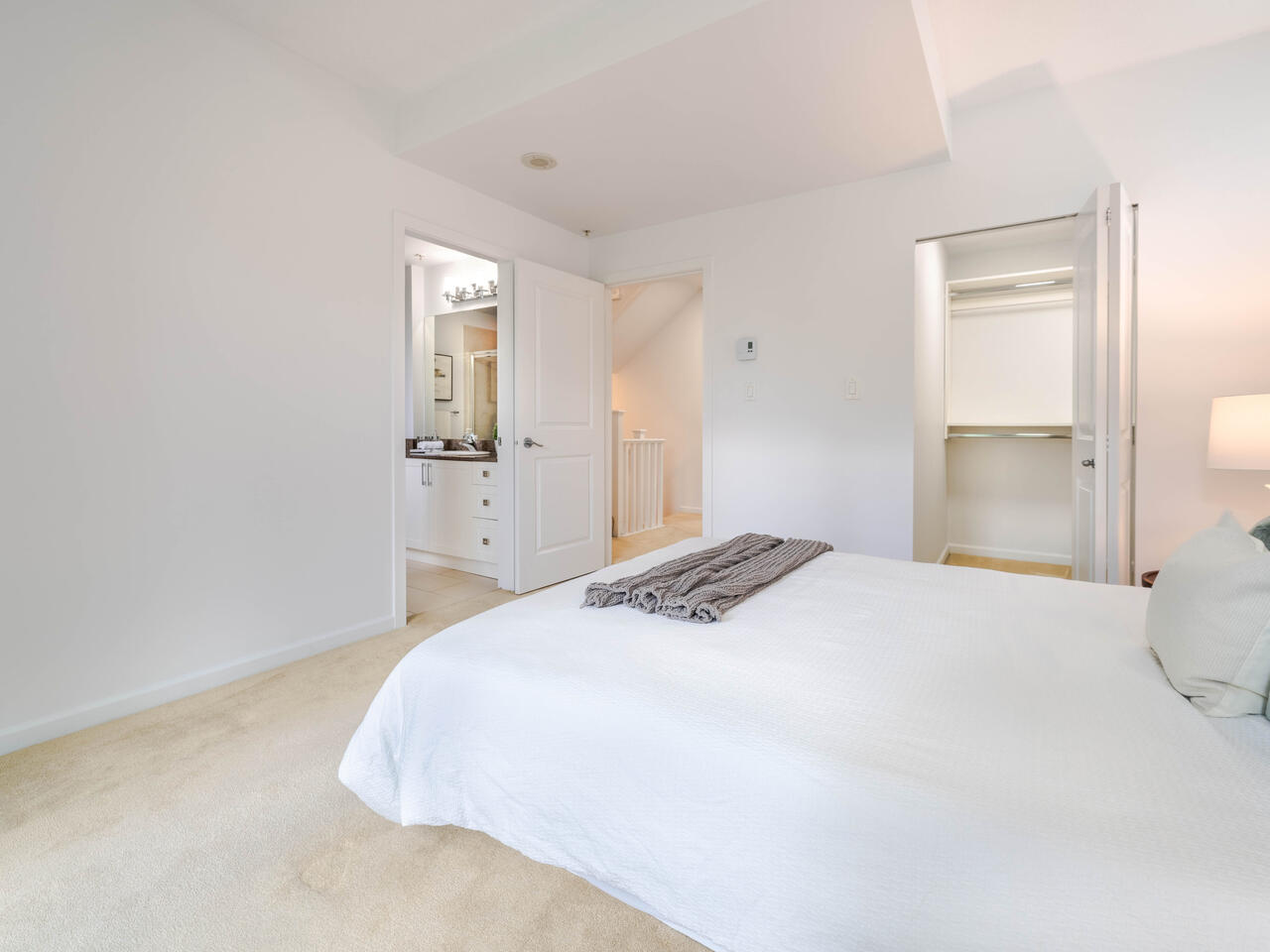 3 11 E ROYAL AVENUE, NEW WESTMINSTER 15