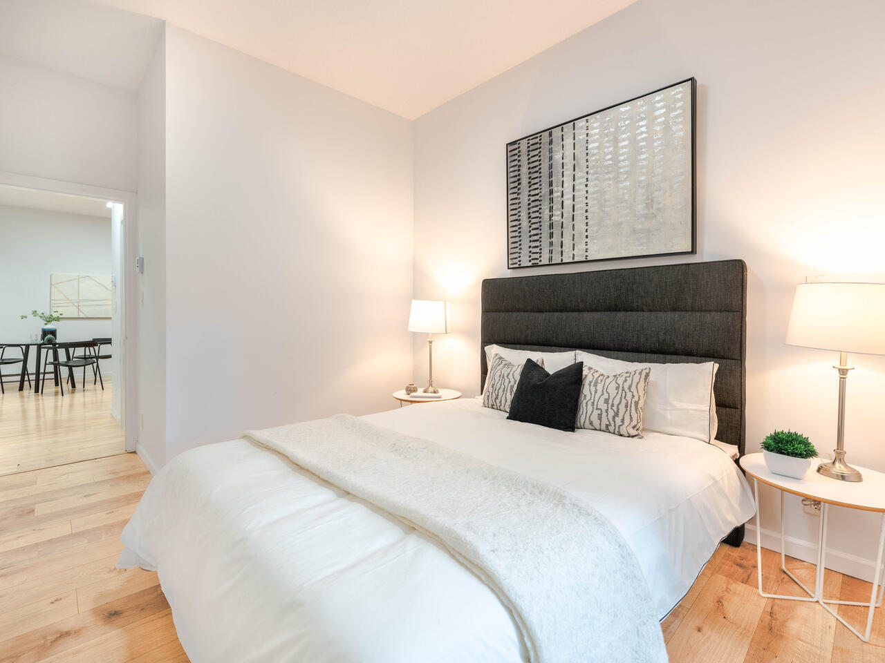 3 11 E ROYAL AVENUE, NEW WESTMINSTER 23