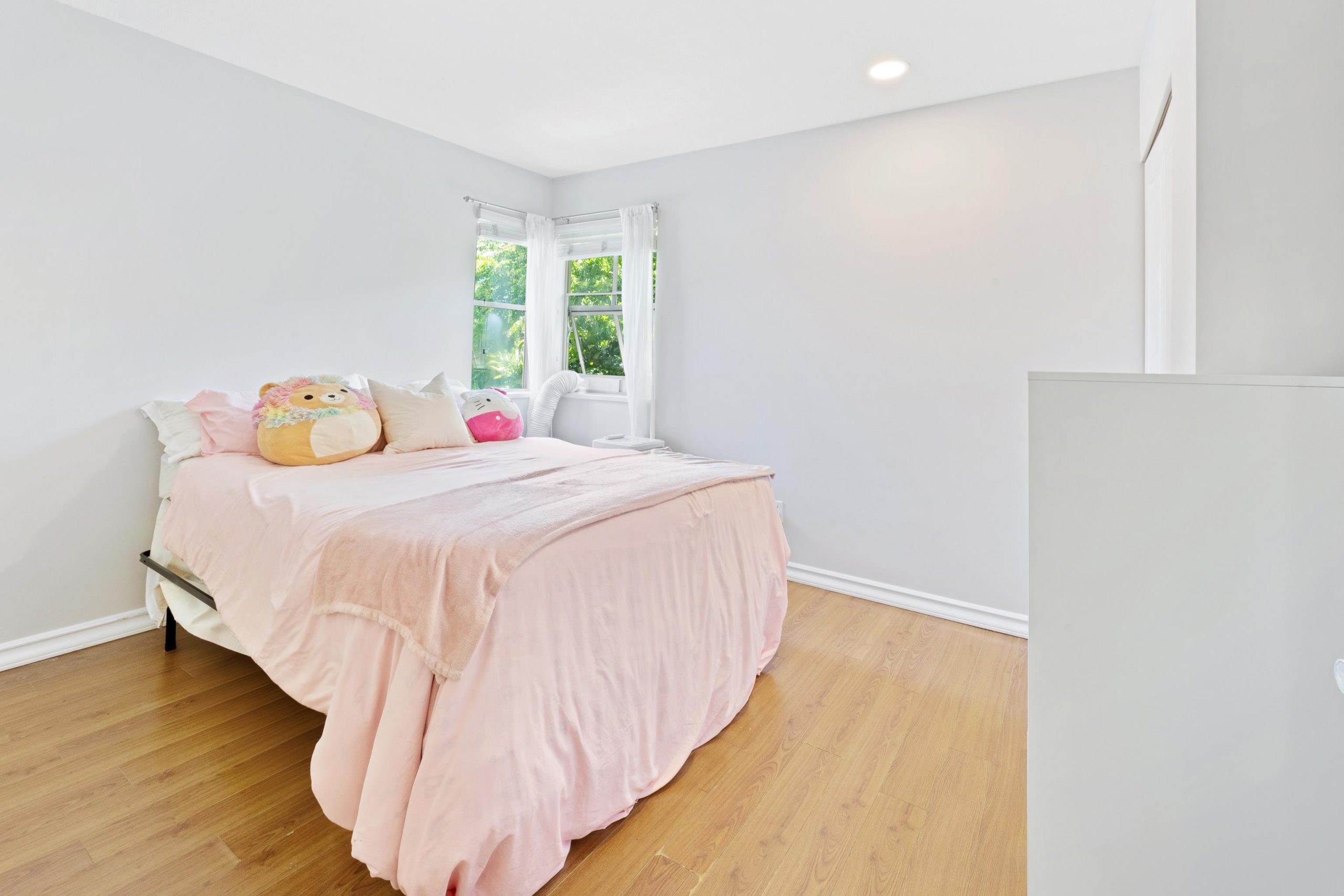 59 19160 119 AVENUE 19