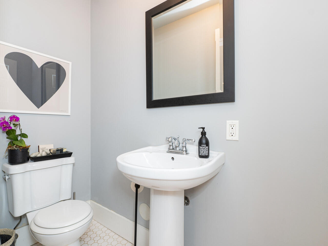 825 Ridgeway Avenue, North Vancouver 9