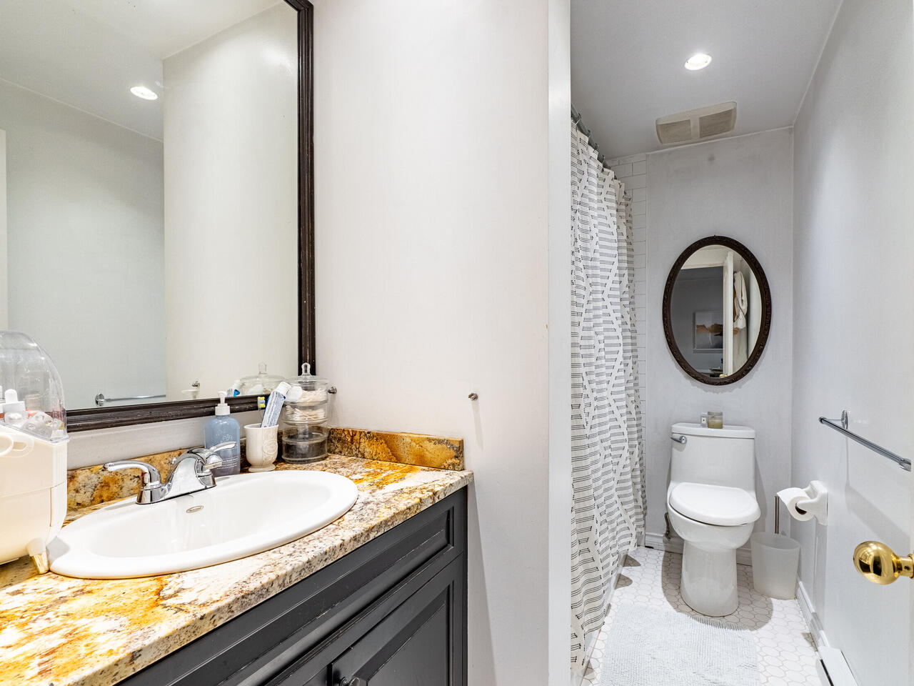 825 Ridgeway Avenue, North Vancouver 18