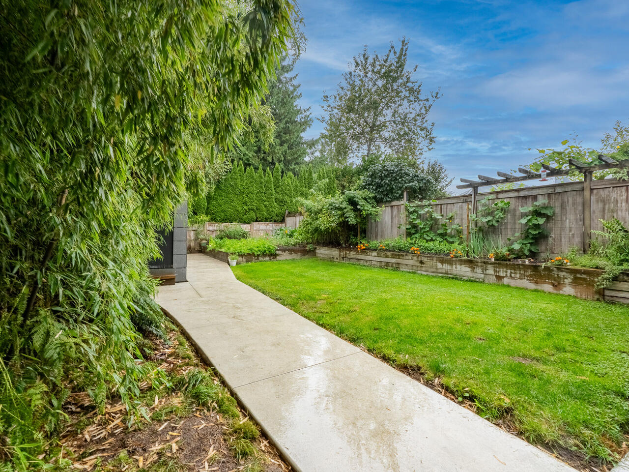 825 Ridgeway Avenue, North Vancouver 23