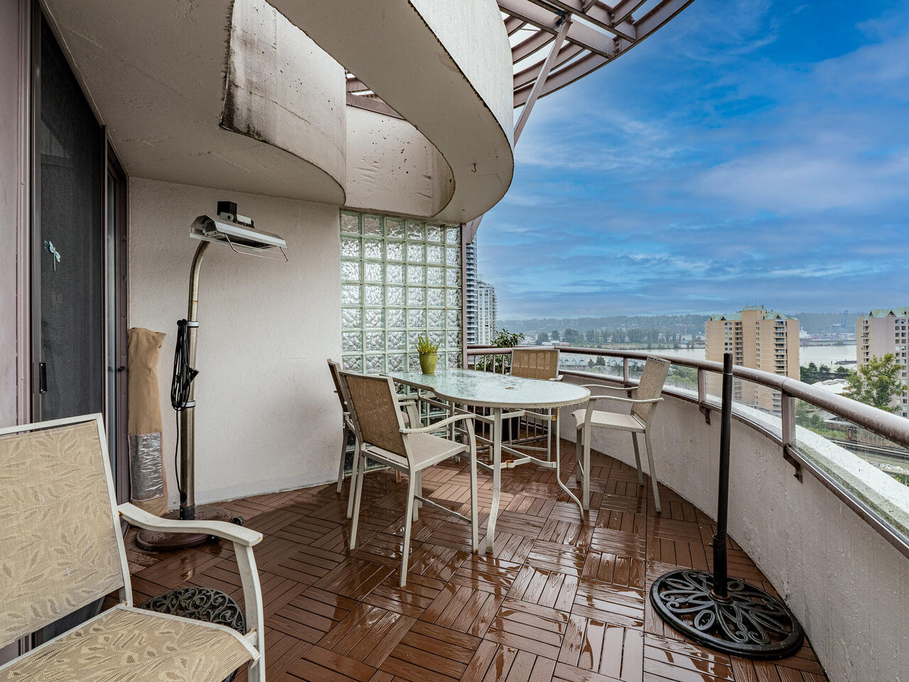 PH3-98 Tenth Street, New Westminster 7