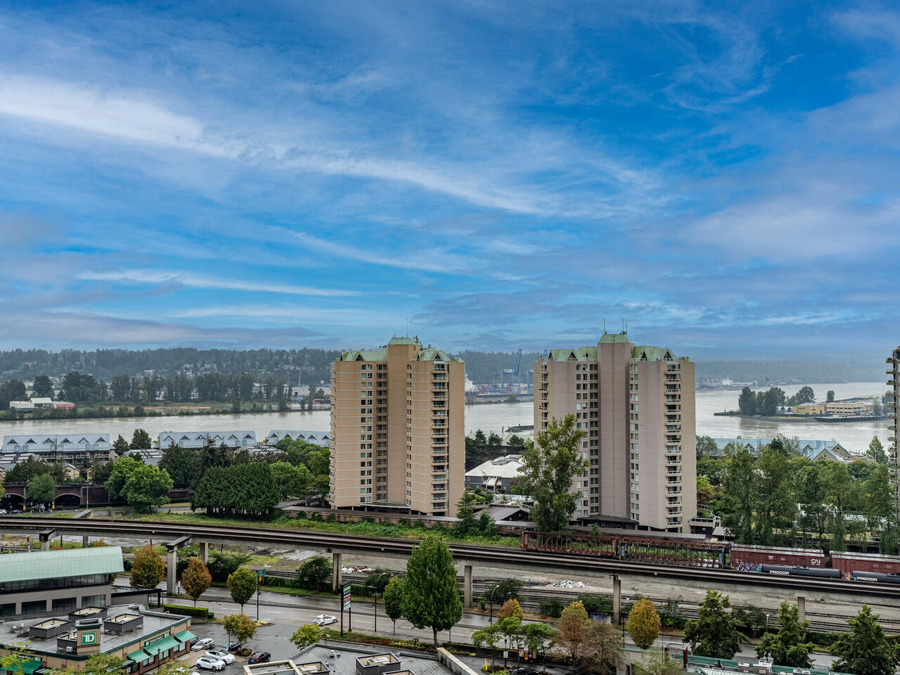 PH3-98 Tenth Street, New Westminster 8