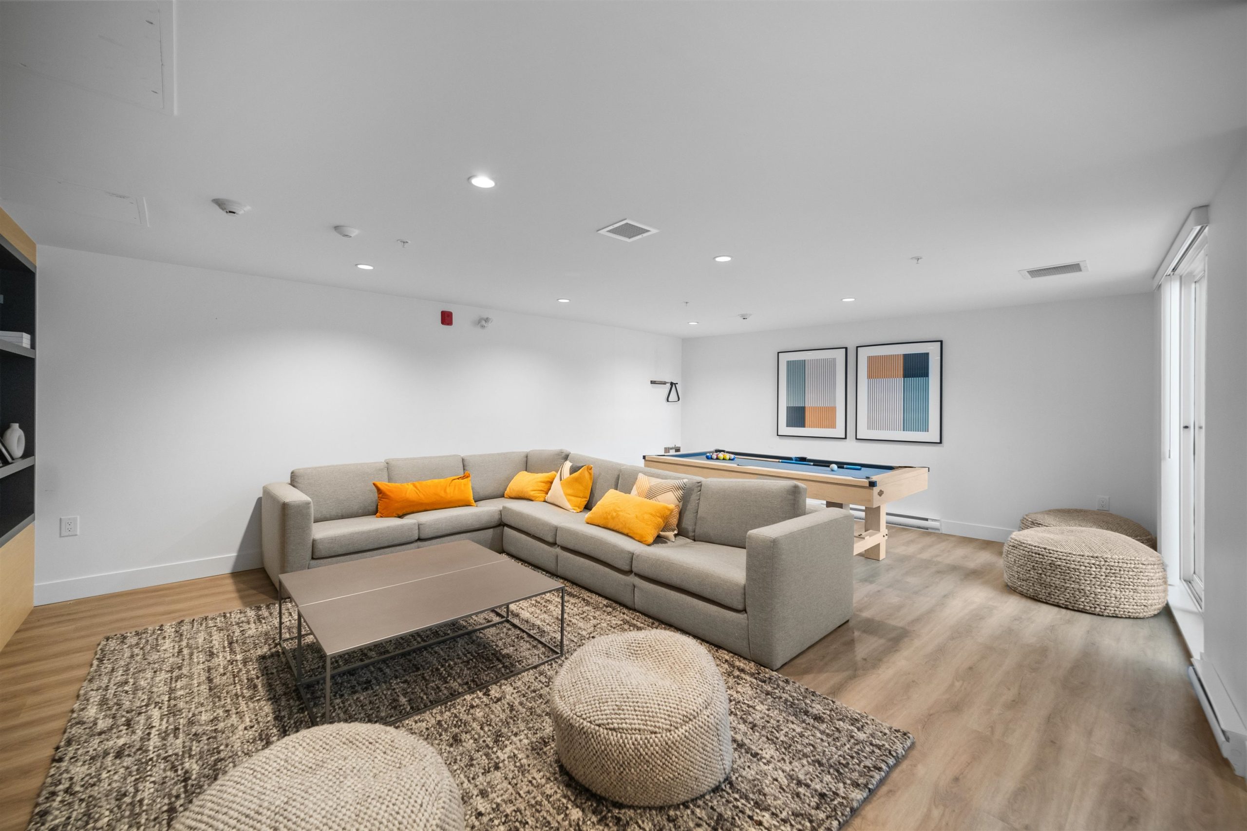 519 3229 ST. JOHNS STREET 18