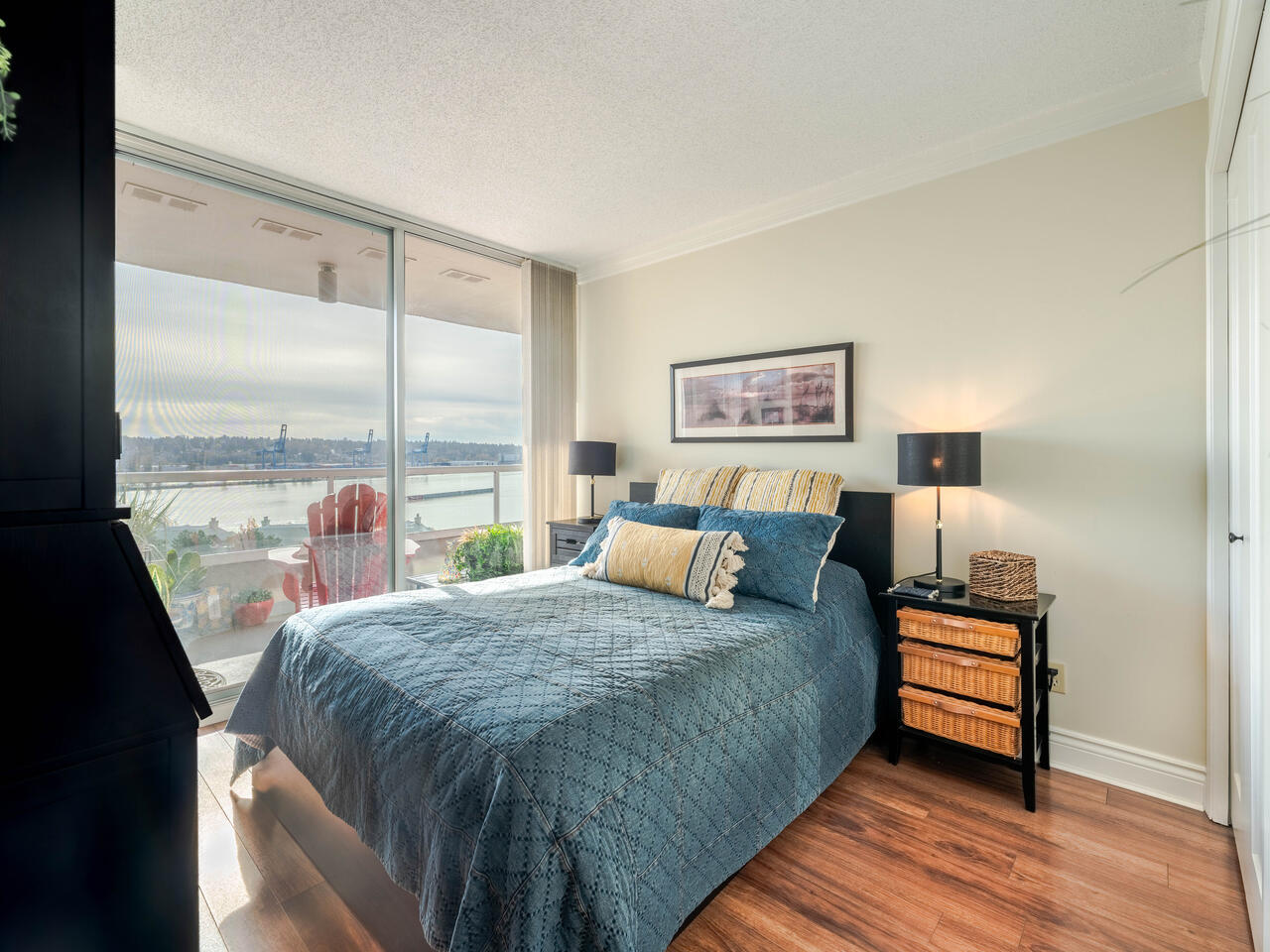 1003-1065 Quayside Drive, New Westminster 10