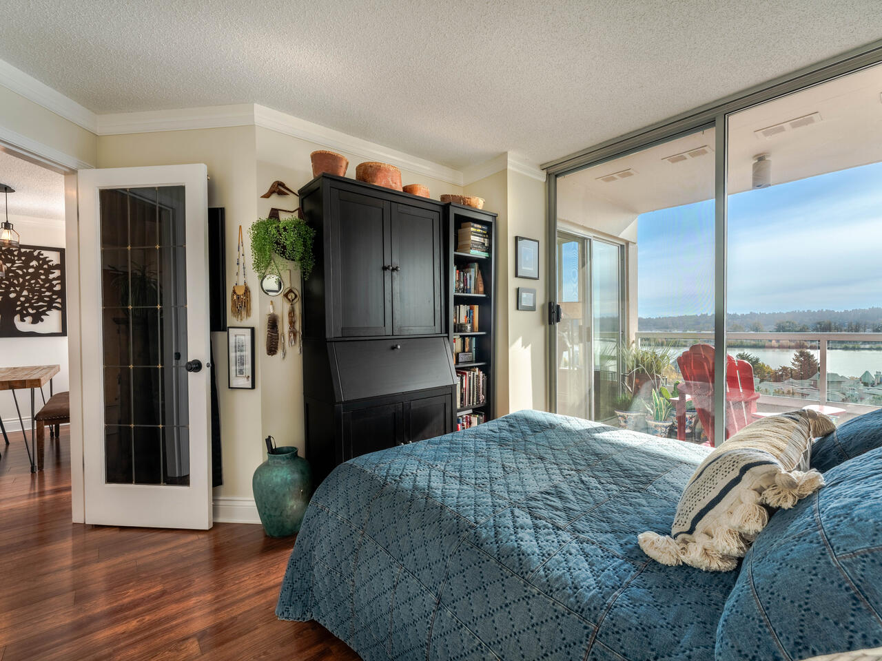 1003-1065 Quayside Drive, New Westminster 11