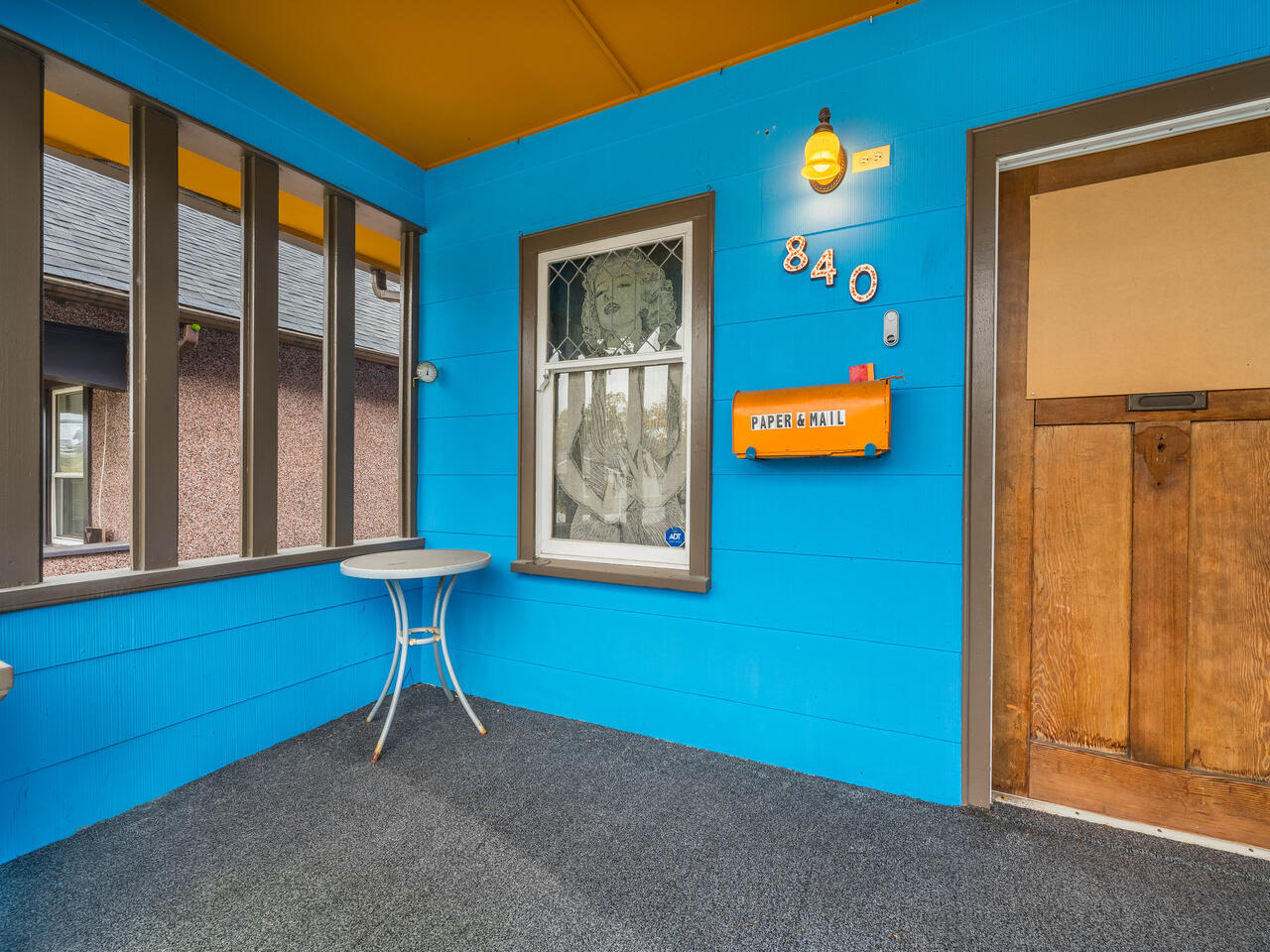 840 Tenth Street, New Westminster 4