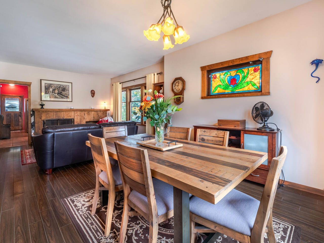 840 Tenth Street, New Westminster 8