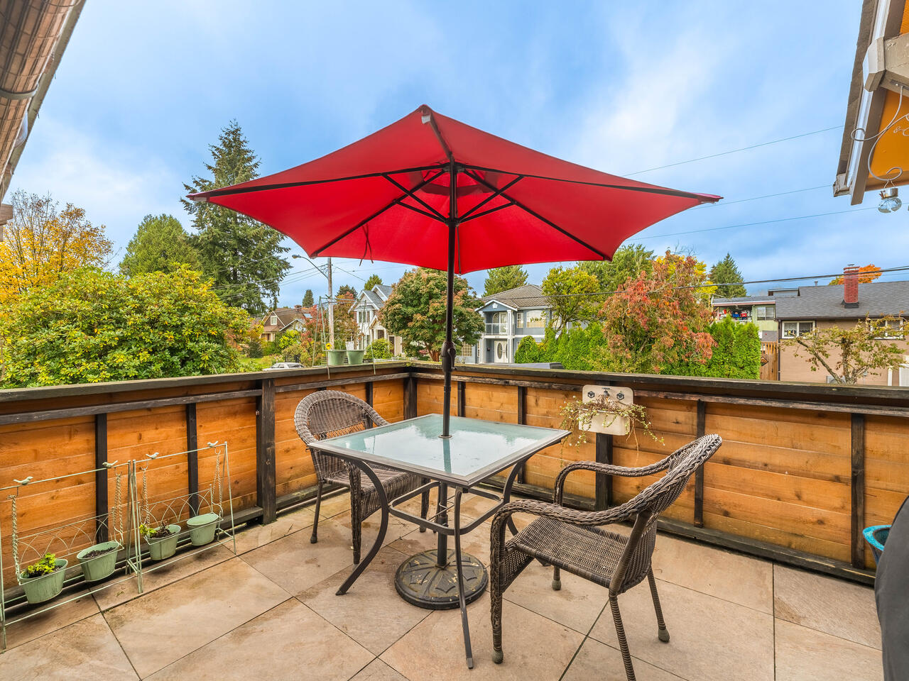 840 Tenth Street, New Westminster 12