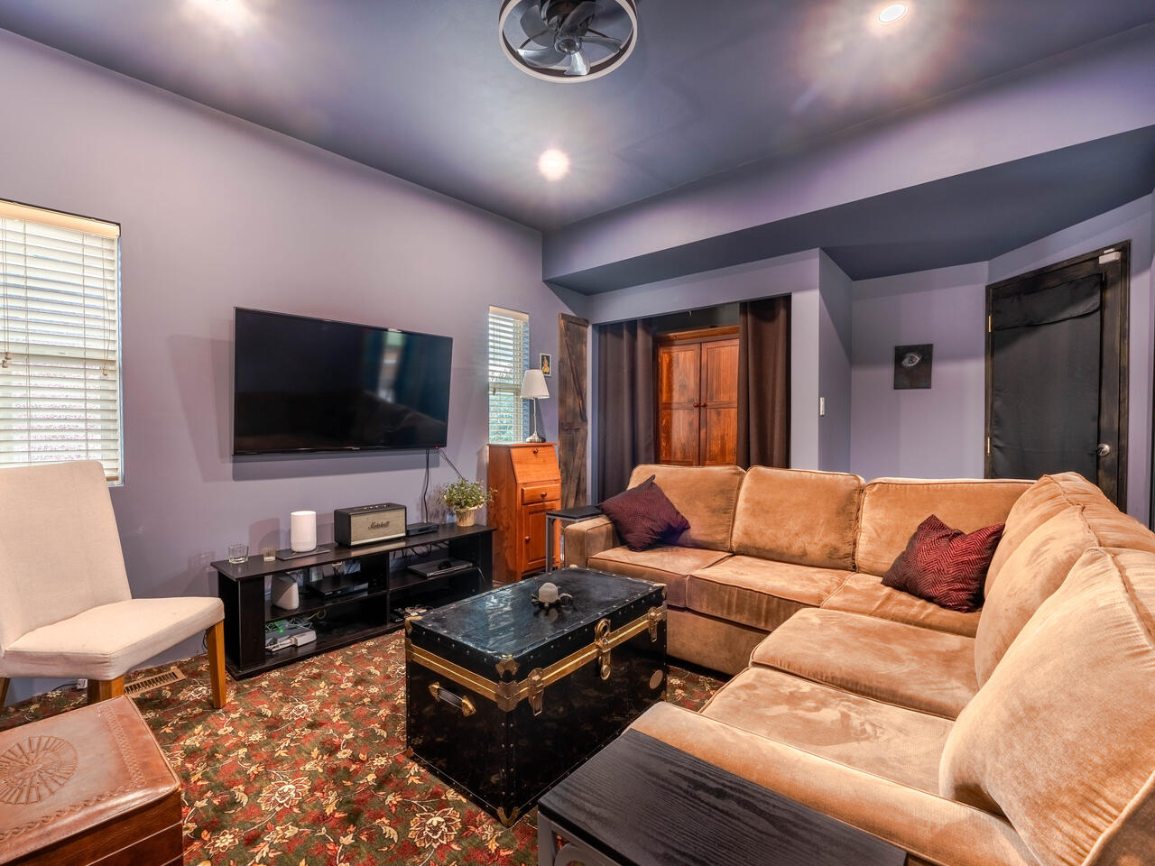 840 Tenth Street, New Westminster 15