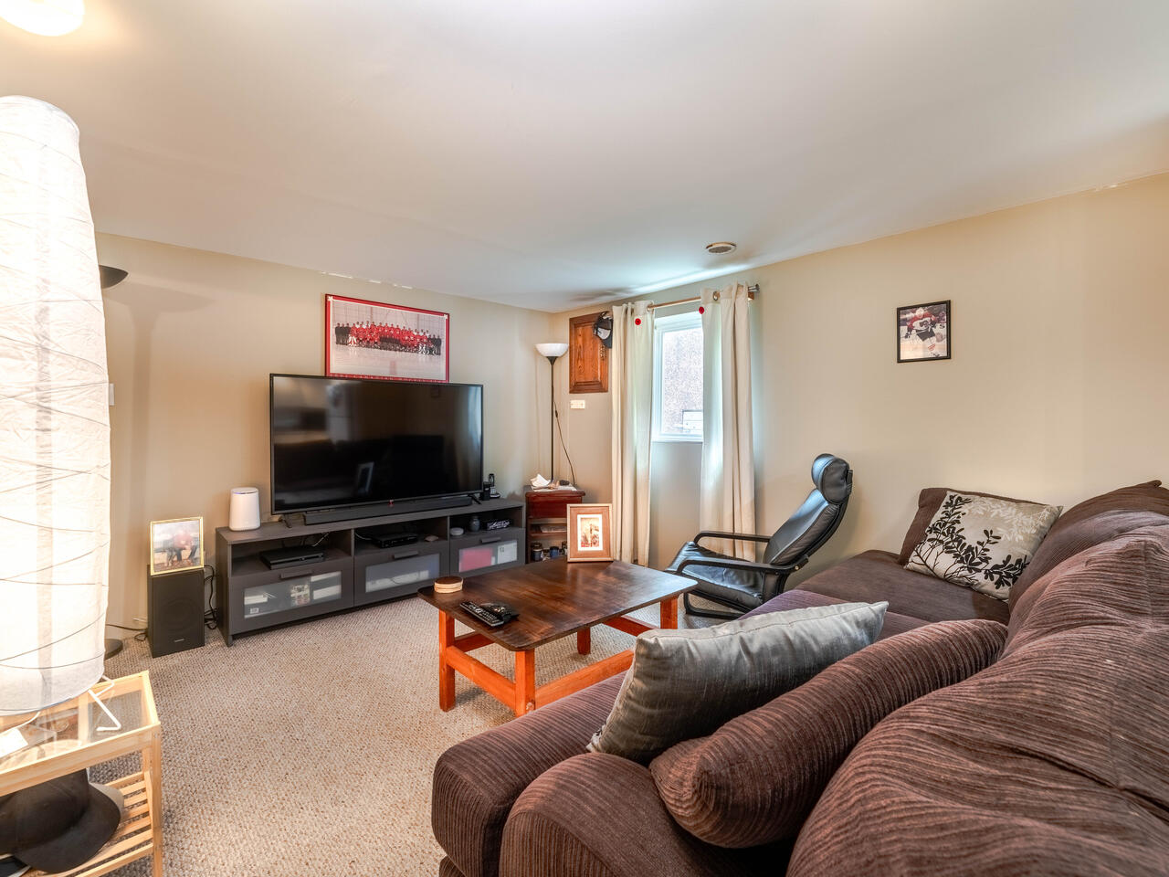 840 Tenth Street, New Westminster 21