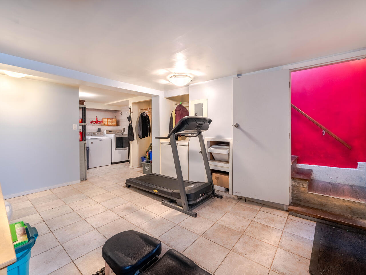 840 Tenth Street, New Westminster 23