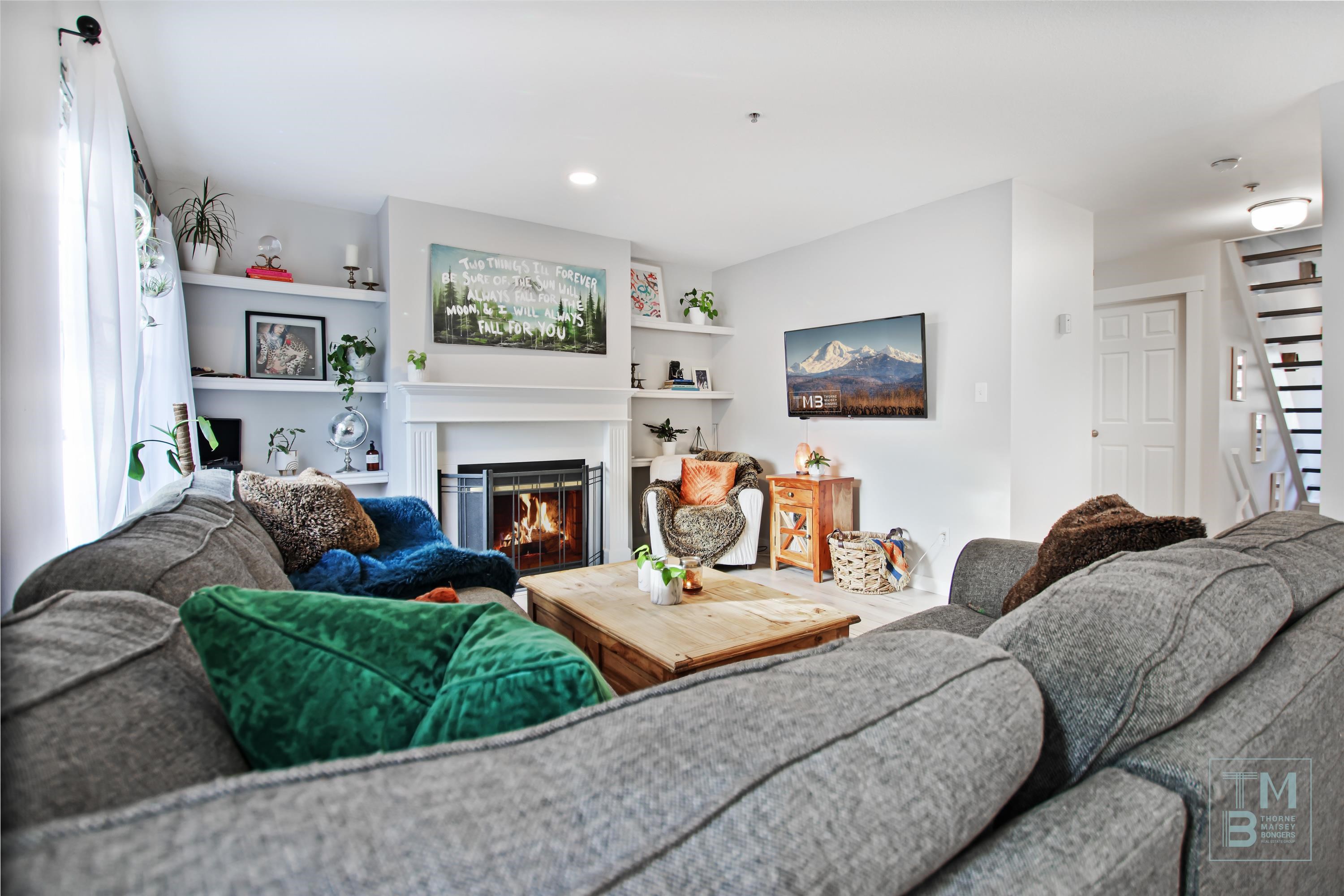 69 8892 208 STREET 21