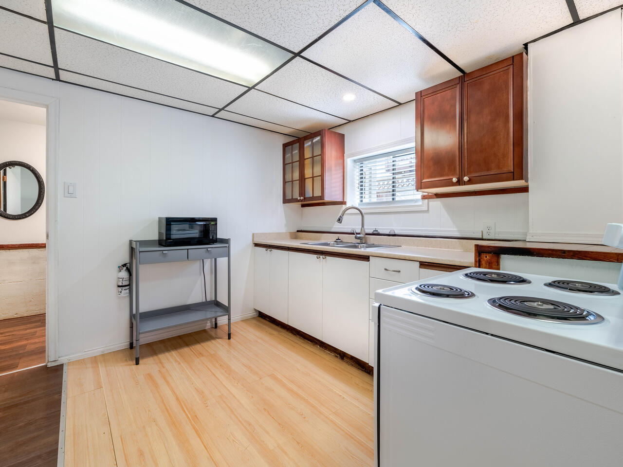 420 ALBERTA STREET 16