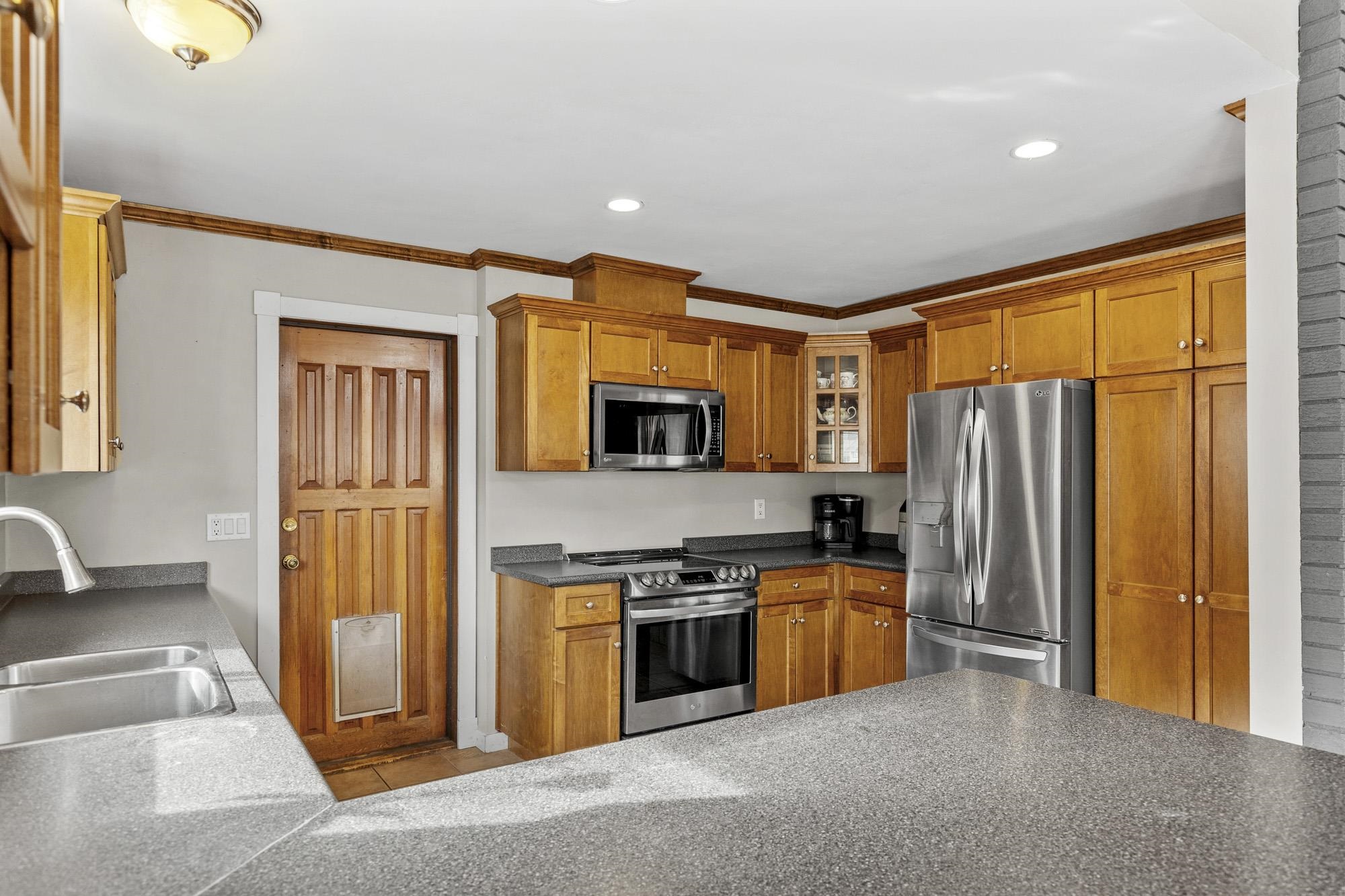 32597 Maynard Place 8