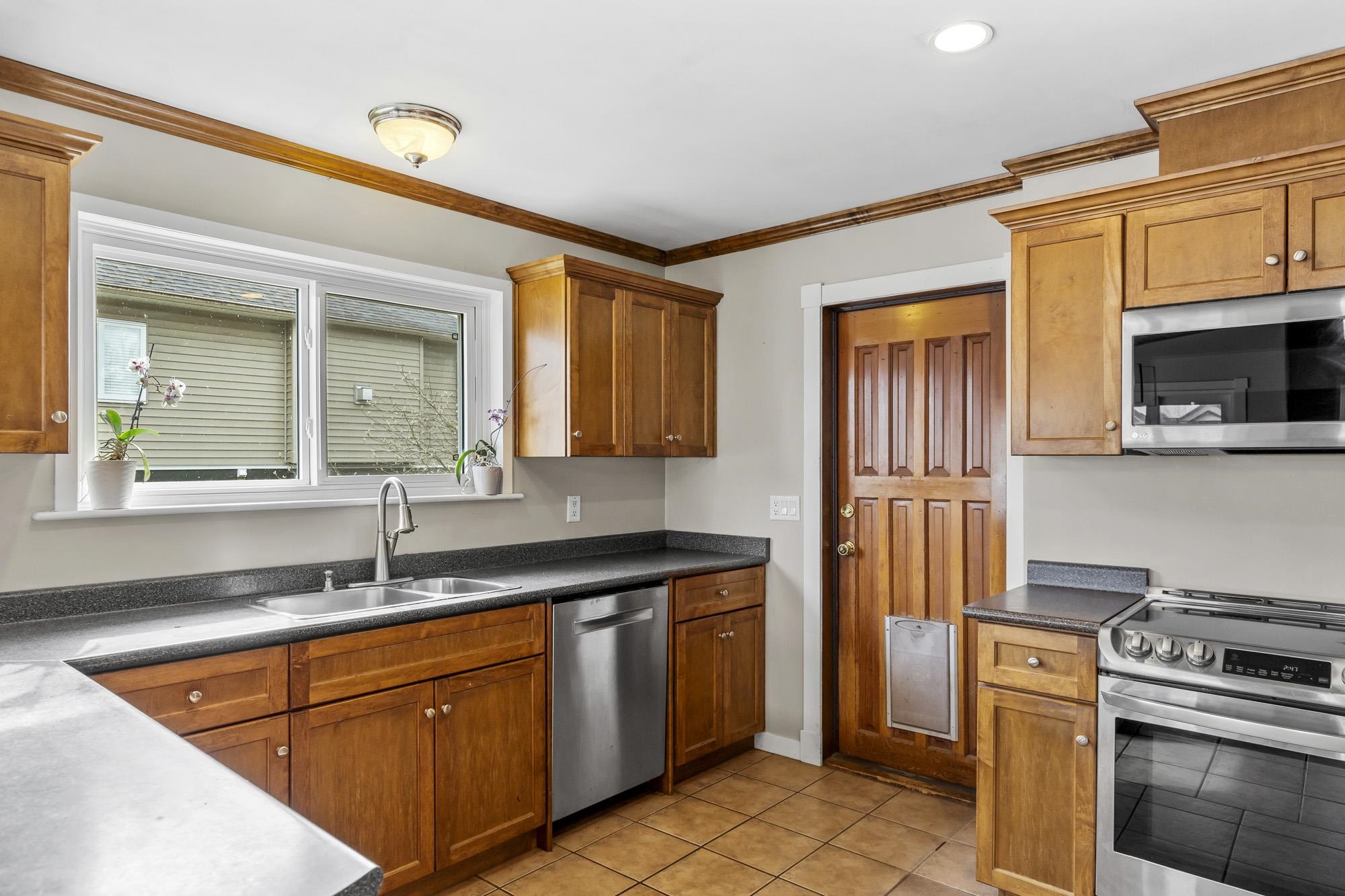 32597 Maynard Place 9