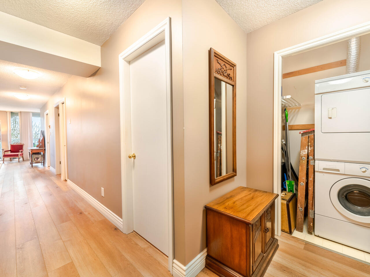 305-1135 Quayside Drive, New Westminster 16