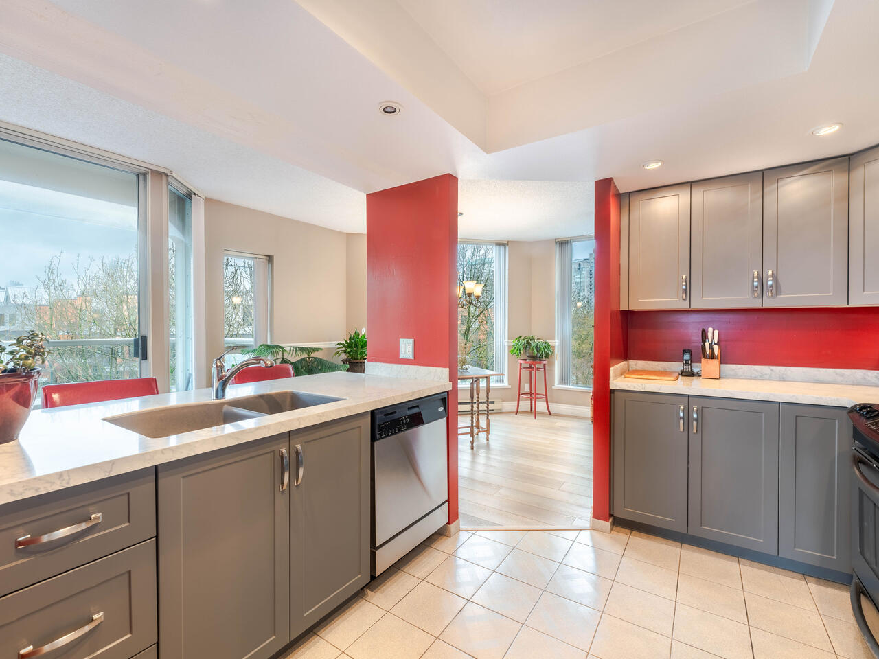 305-1135 Quayside Drive, New Westminster 5