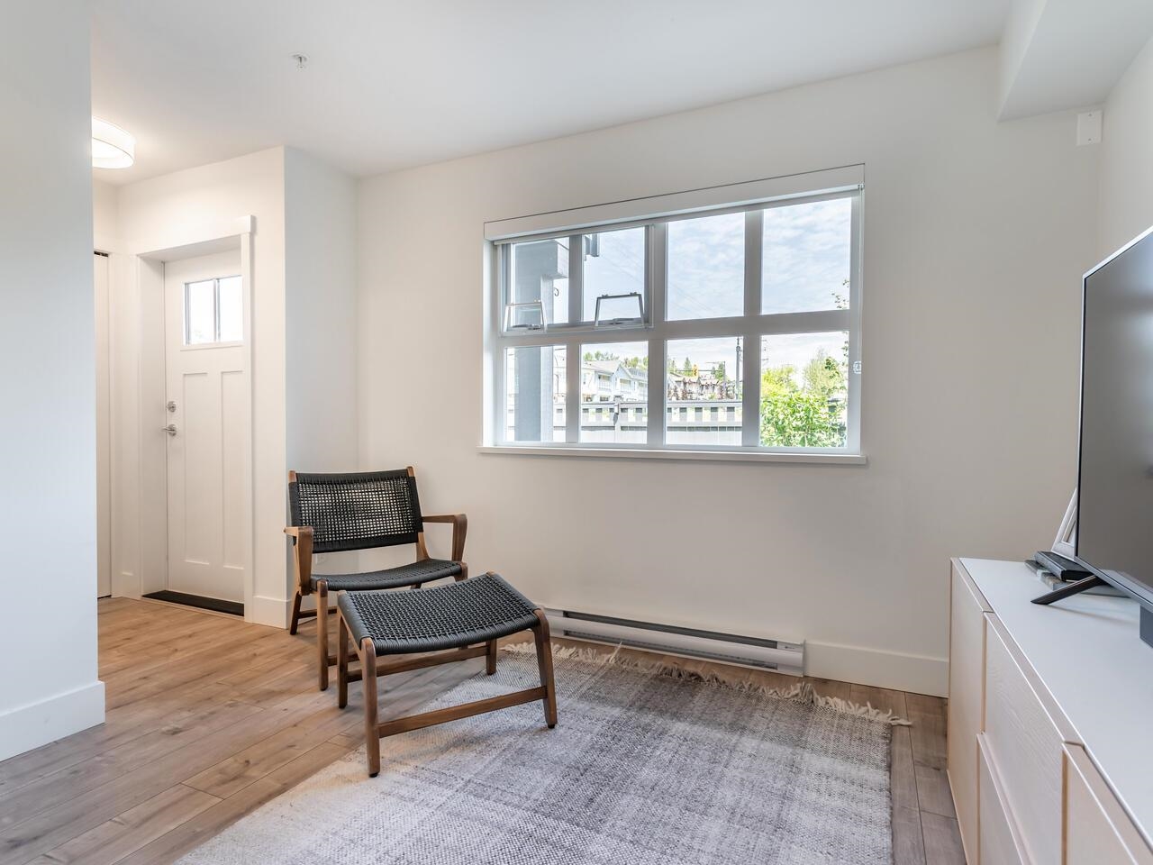 82 24076 112 AVENUE 8